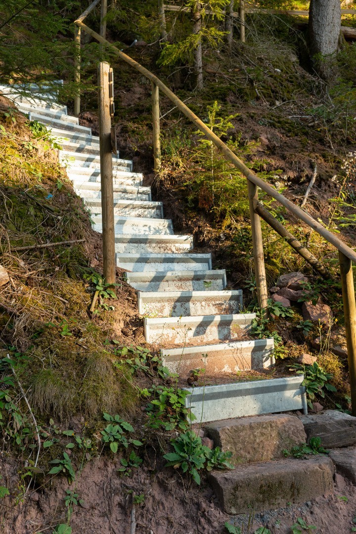 Neubulach mit neuen Stufen von Alpineisen