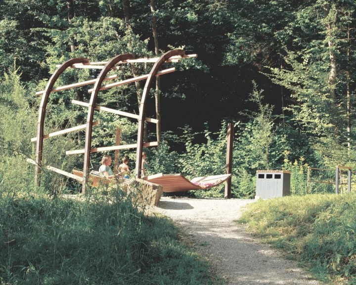 Schattenlaube Stahl Holz Ybbstalradweg Radweg