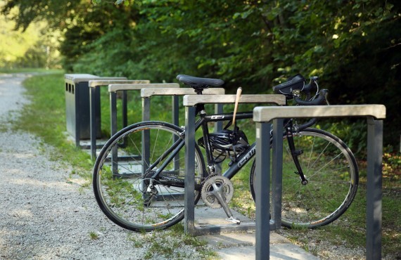 Radweg Fahrrad Radbügel Wassergebundenedecke sickerfähig