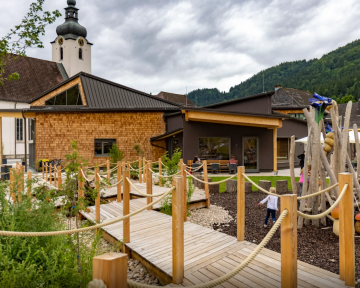 Haus der Wildnis Stege Haus der Wildnis Eingang Weltkulturerbezentrum Lunz am See
