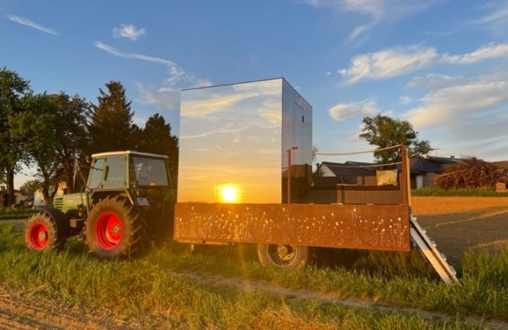 Traktor Anhänger Sauna