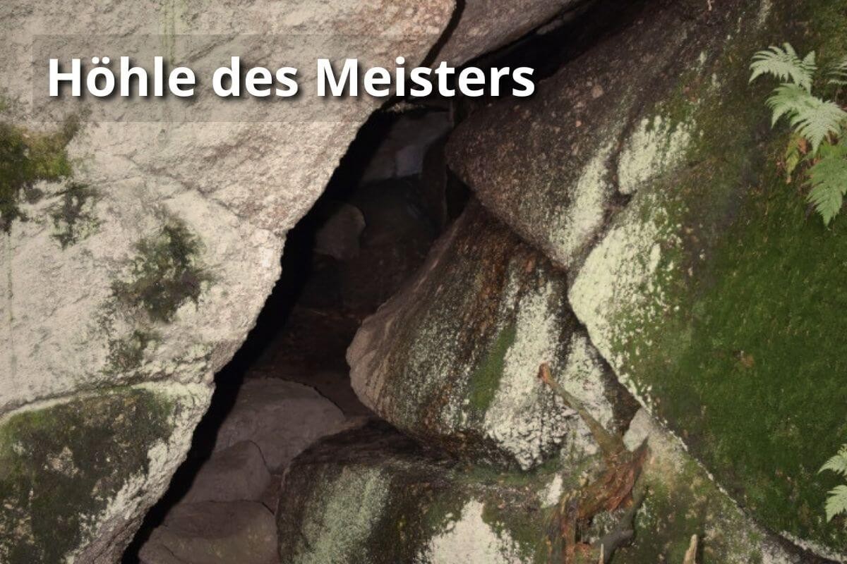 Höhle des dunklen Meisters