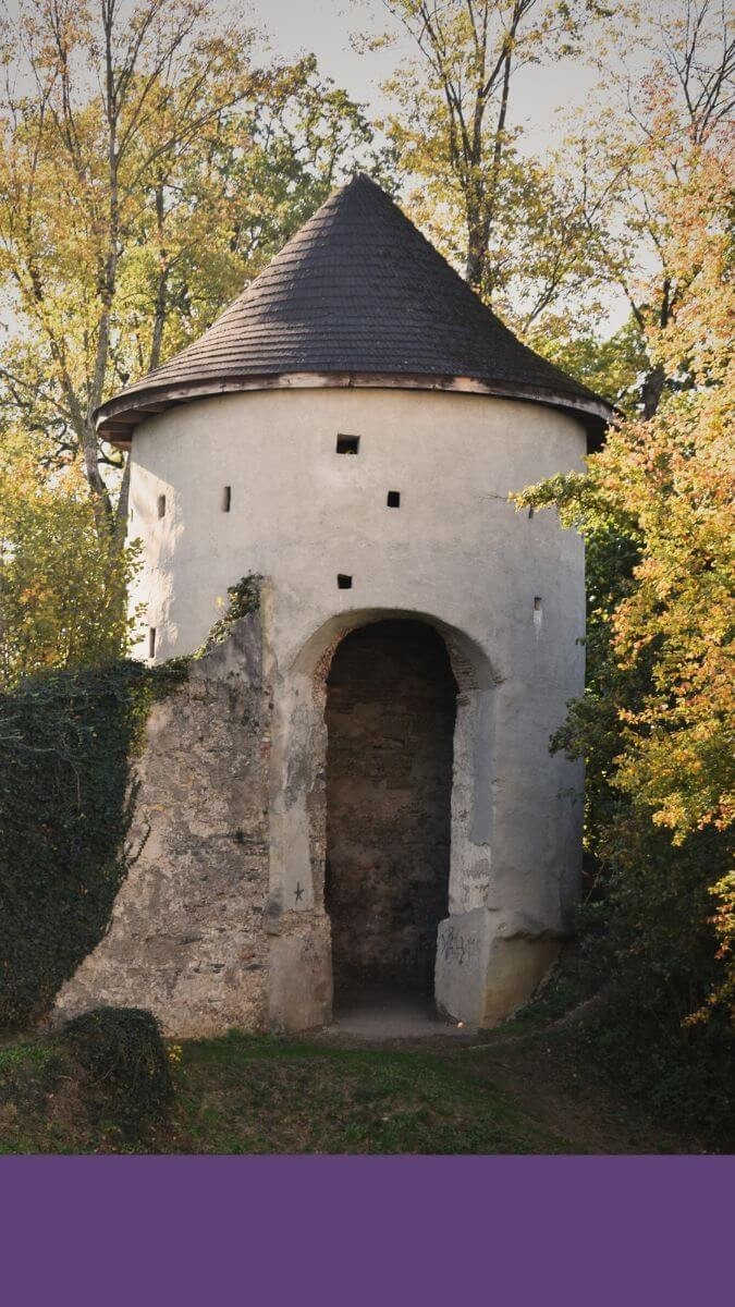 Mittelalterlicher Turm